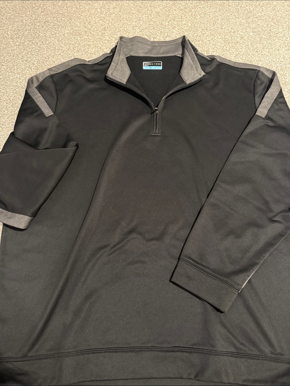 PGA Tour Black and Gray Quarter-Zip Pullover Sweater